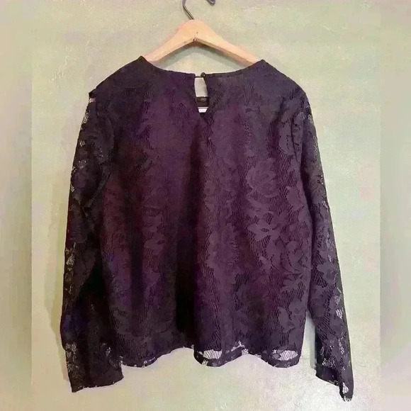 Black Lace Long Sleeve with Sheer Sleeves and Ruffle, Size L - Picture 4 of 4